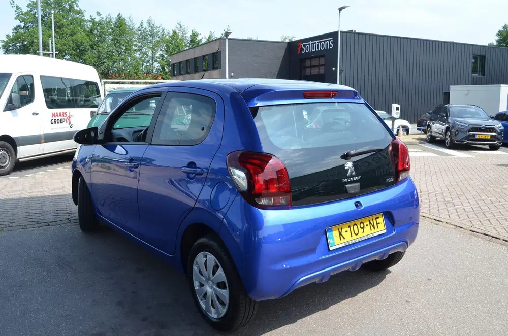 Peugeot 108 1.0 e-VTi Active uit 2021, foto 3