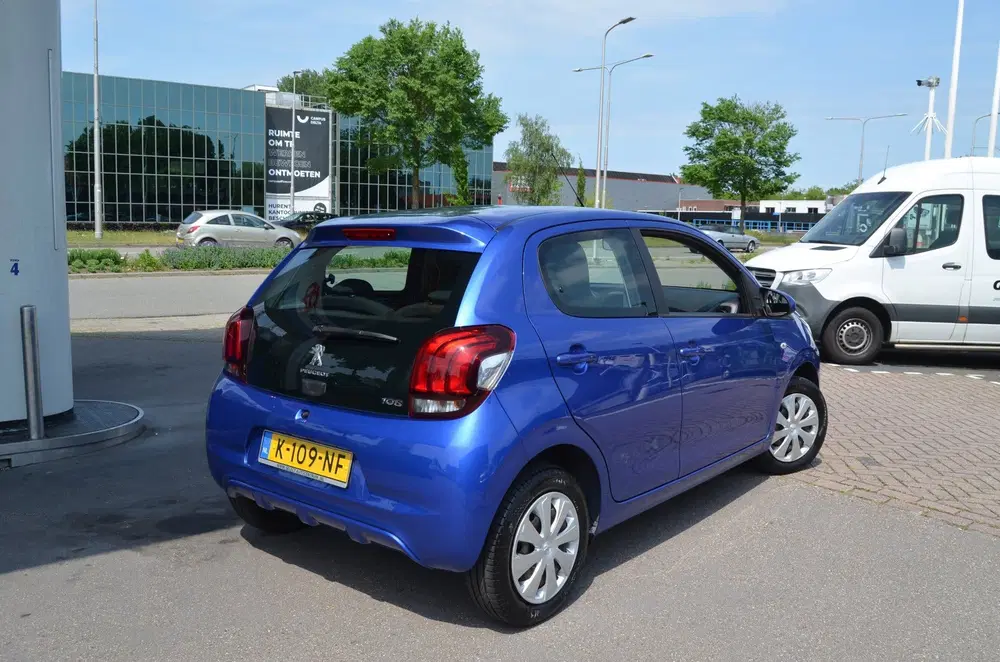 Peugeot 108 1.0 e-VTi Active uit 2021, foto 4