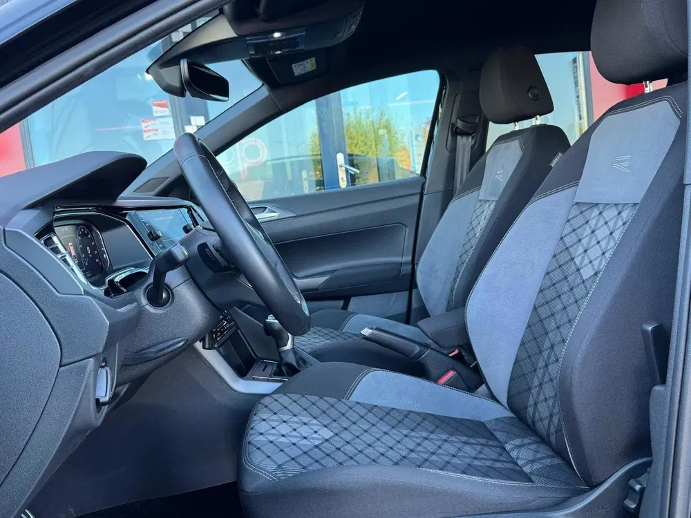 Volkswagen Taigo 1.0 TSI R-Line DSG-7 uit 2024, foto 13