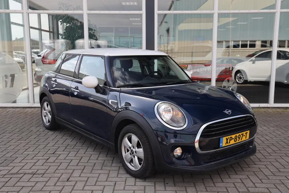 Mini Cooper 1.5 Cooper uit 2019, foto 12