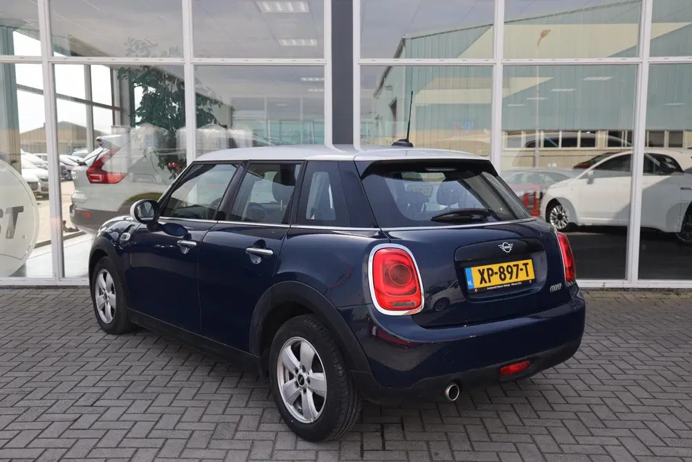 Mini Cooper 1.5 Cooper uit 2019, foto 14