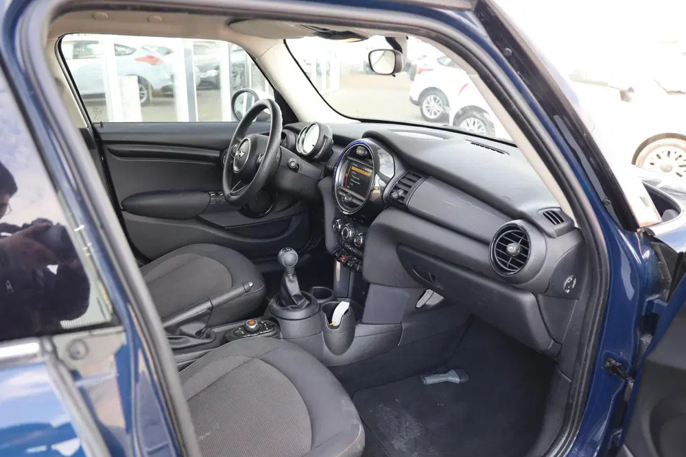 Mini Cooper 1.5 Cooper uit 2019, foto 15
