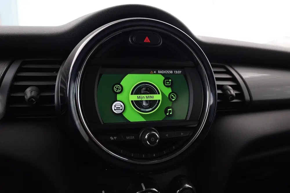 Mini Cooper 1.5 Cooper uit 2019, foto 7