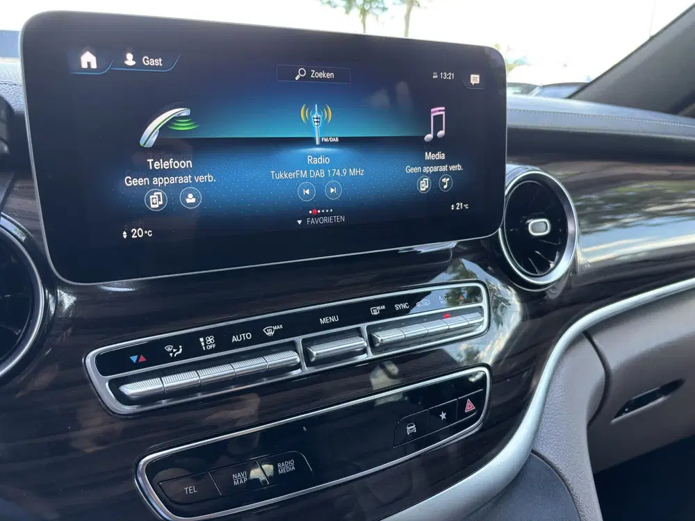 Mercedes-Benz V-Klasse 250d Extra Lang Avantgarde Edition uit 2023, foto 10