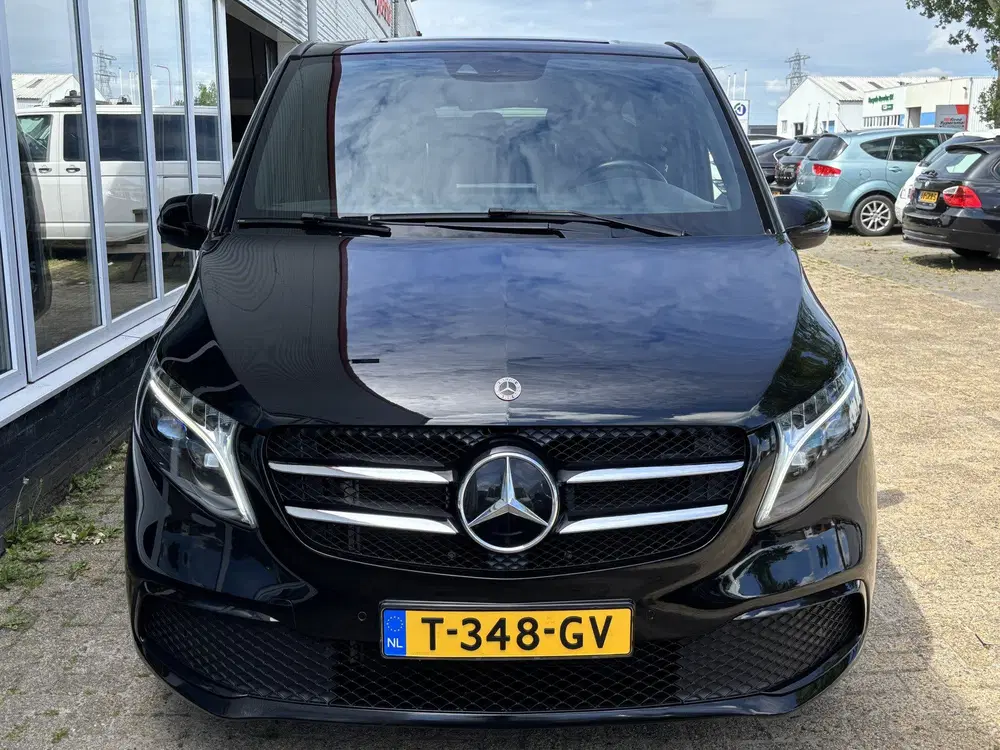 Mercedes-Benz V-Klasse 250d Extra Lang Avantgarde Edition uit 2023, foto 3