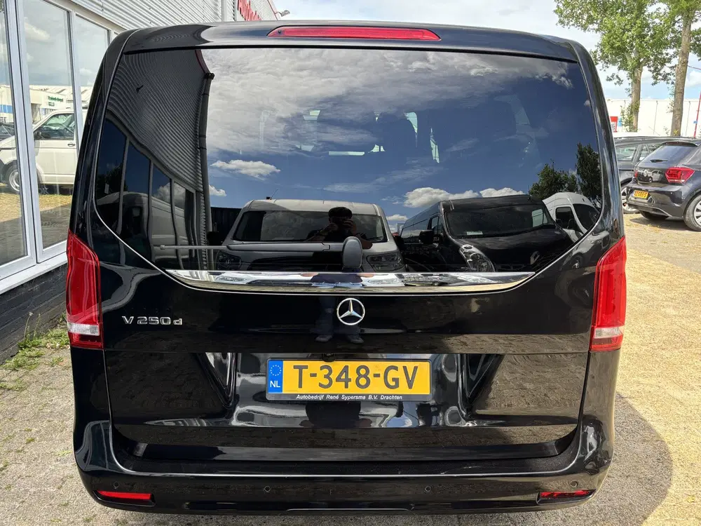 Mercedes-Benz V-Klasse 250d Extra Lang Avantgarde Edition uit 2023, foto 7