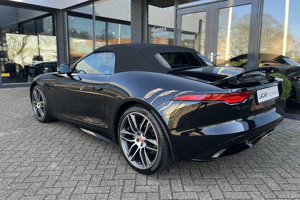 Jaguar F-Type P300 RWD I R-Dynamic I Dealer ond. I uit 2021, foto 11
