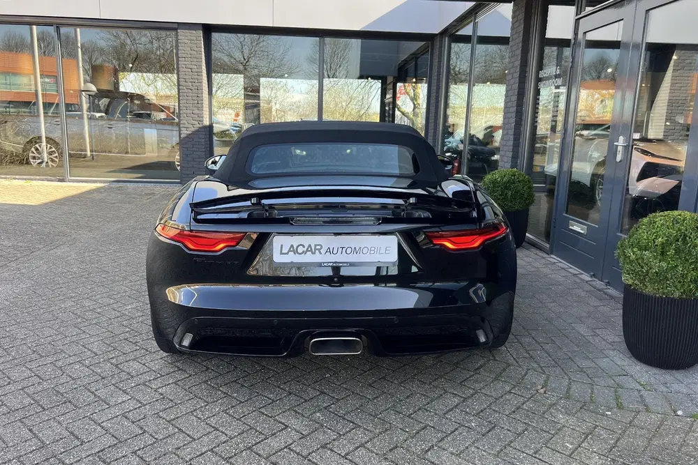 Jaguar F-Type P300 RWD I R-Dynamic I Dealer ond. I uit 2021, foto 13