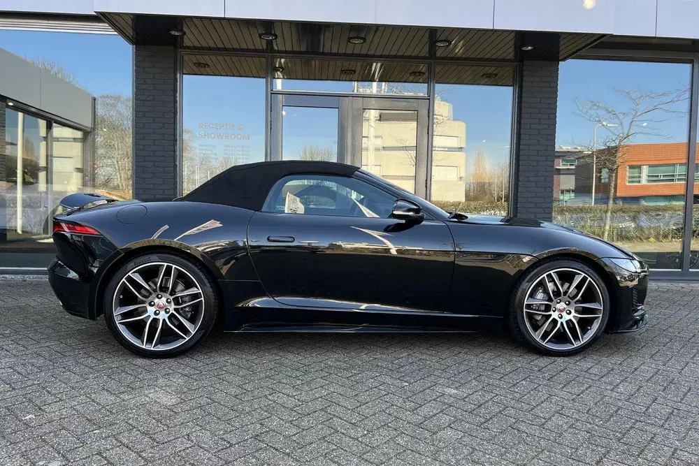 Jaguar F-Type P300 RWD I R-Dynamic I Dealer ond. I uit 2021, foto 4