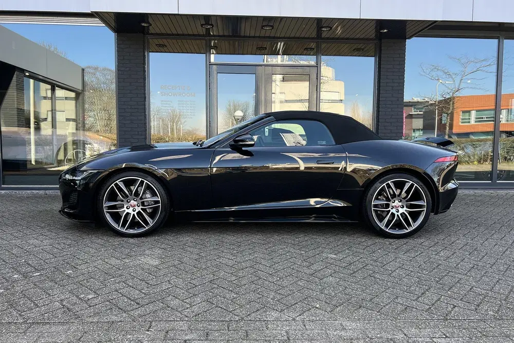 Jaguar F-Type P300 RWD I R-Dynamic I Dealer ond. I uit 2021, foto 8