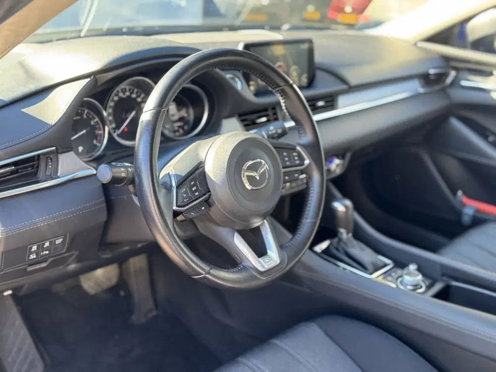 Mazda 6 2.0 S.A.-G Centre Line uit 2023, foto 5