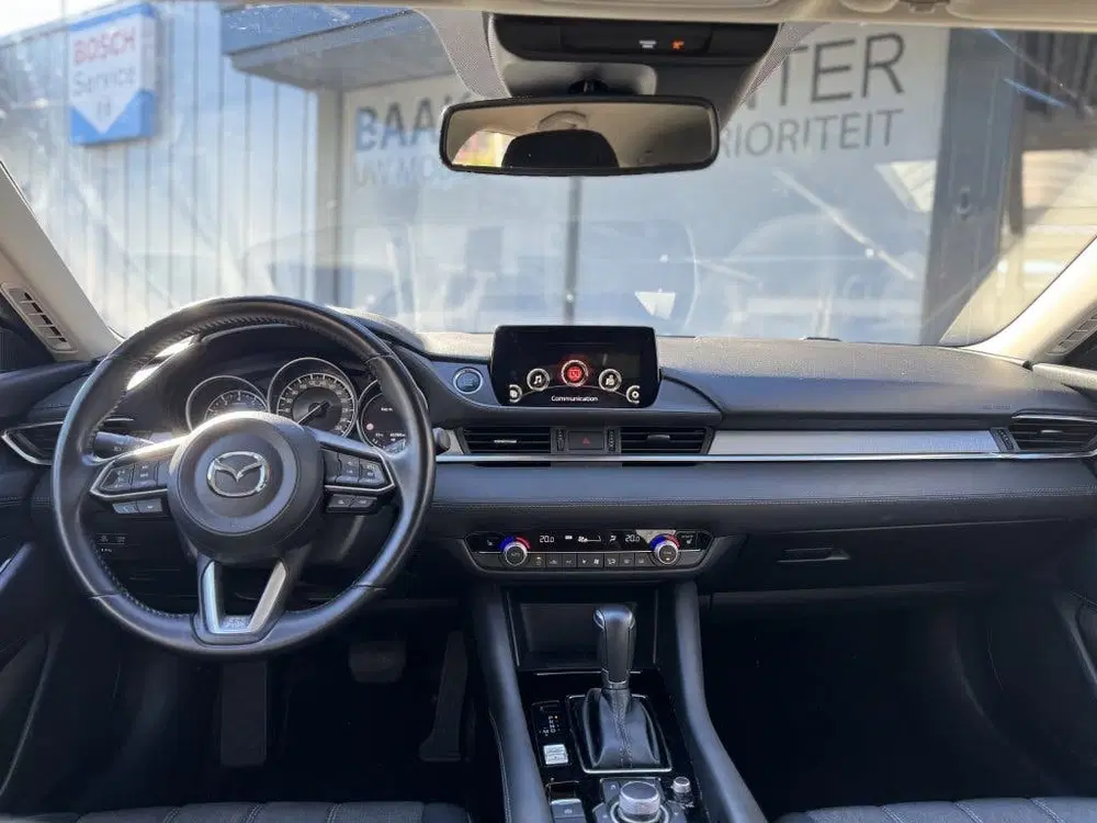 Mazda 6 2.0 S.A.-G Centre Line uit 2023, foto 6