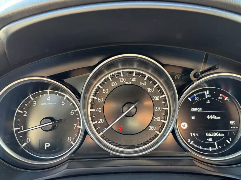 Mazda 6 2.0 S.A.-G Centre Line uit 2023, foto 9
