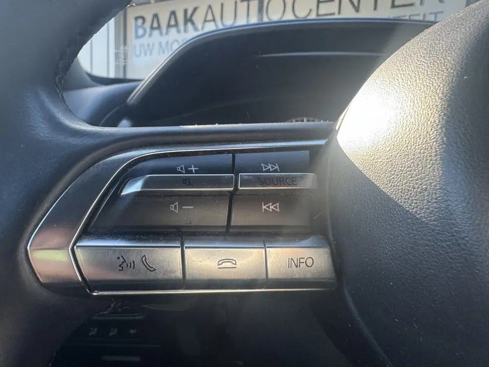 Mazda MX-30 e-SA EV145 Advantage uit 2023, foto 15