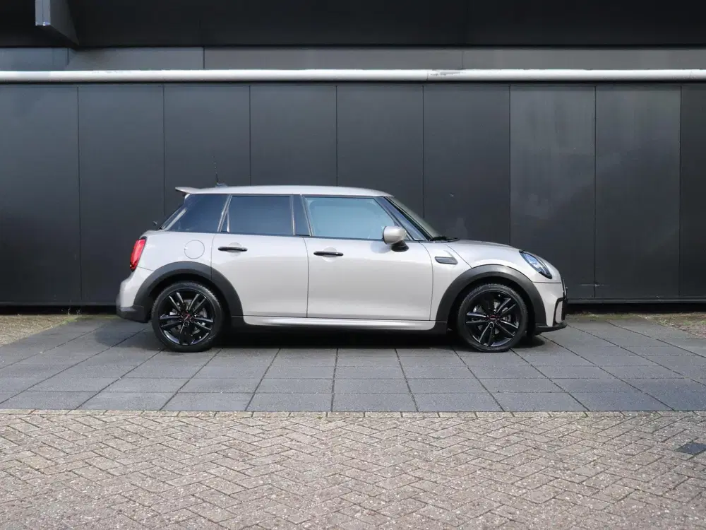 Mini Cooper 1.5 Cooper MINI Yours LEDER uit 2021, foto 4