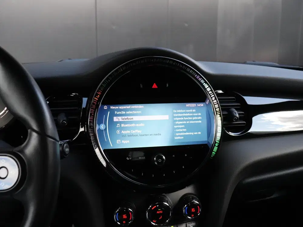 Mini Cooper 1.5 Cooper MINI Yours LEDER uit 2021, foto 7