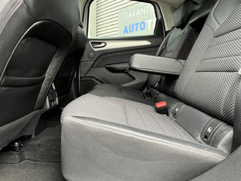 Renault Arkana 1.3 M. Hybrid 141PK Automaat uit 2023, foto 10