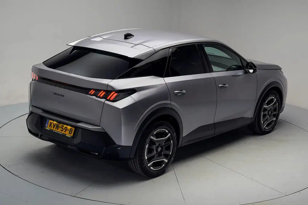 Peugeot 3008 Allure 73 kWh [ Camera Cruise Control Appl uit 2025, foto 11
