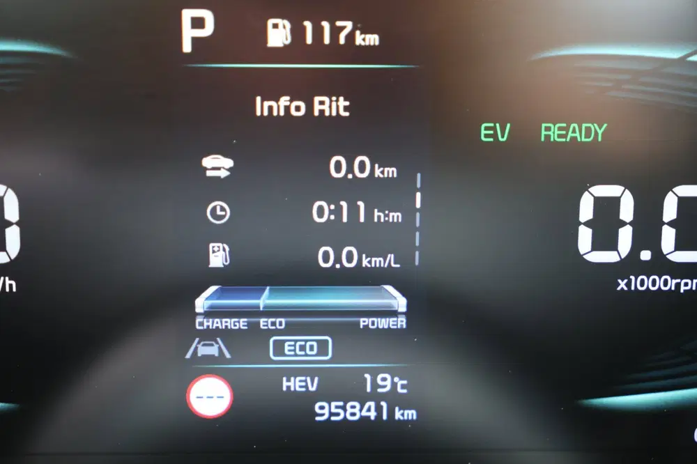 Kia Niro 1.6 GDi PHEV Carplay Camera Dealer Onderho uit 2023, foto 14