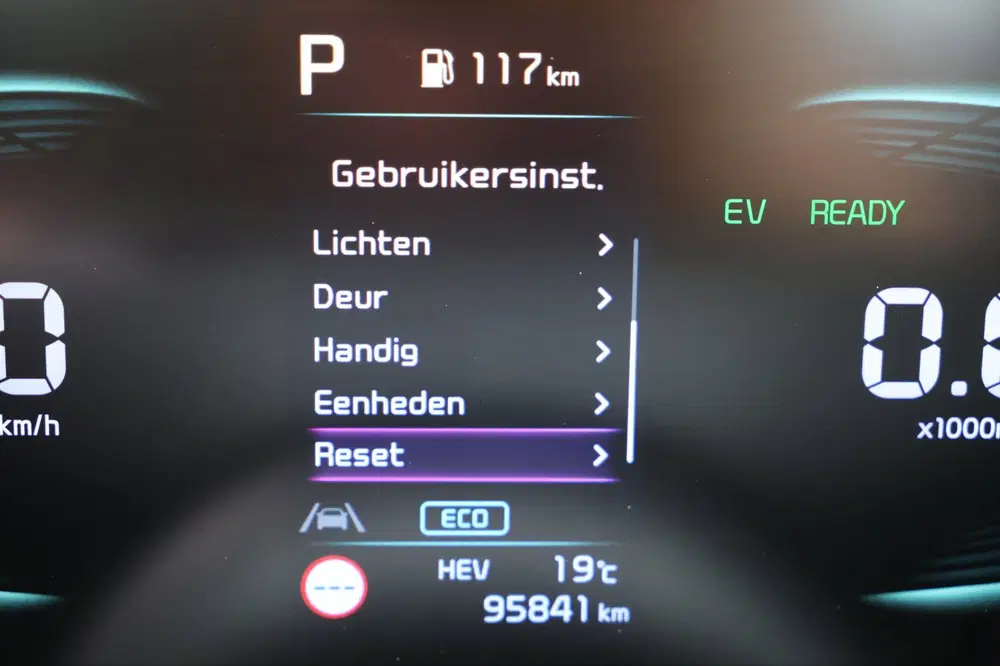 Kia Niro 1.6 GDi PHEV Carplay Camera Dealer Onderho uit 2023, foto 15