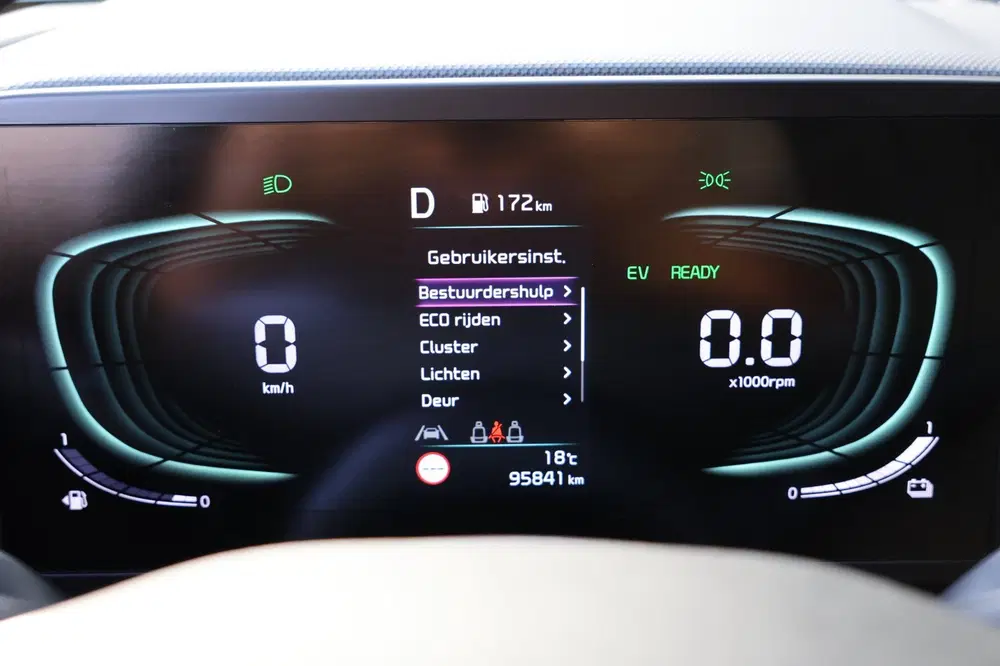 Kia Niro 1.6 GDi PHEV Carplay Camera Dealer Onderho uit 2023, foto 9
