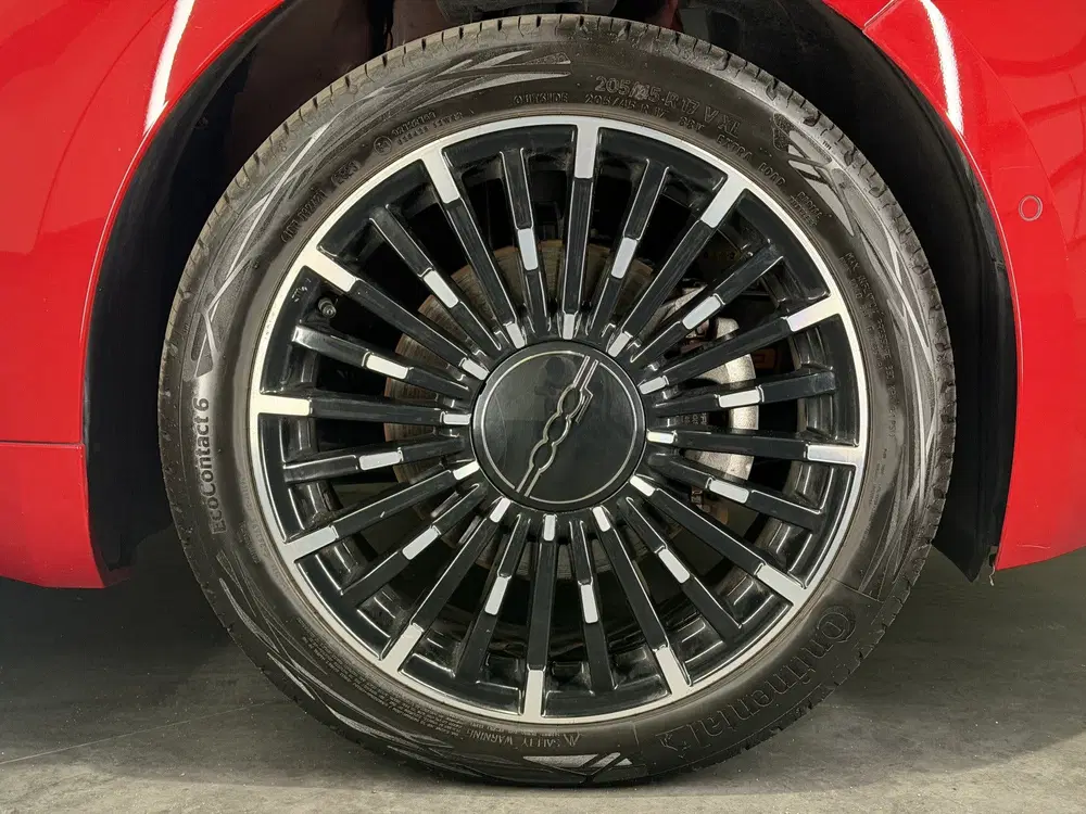 Fiat 500 La Prima 42 kWh uit 2024, foto 15