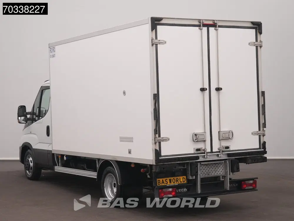 Iveco Daily Koelwagen MultiTemp Thermo King V-500-MAX uit 2021, foto 6