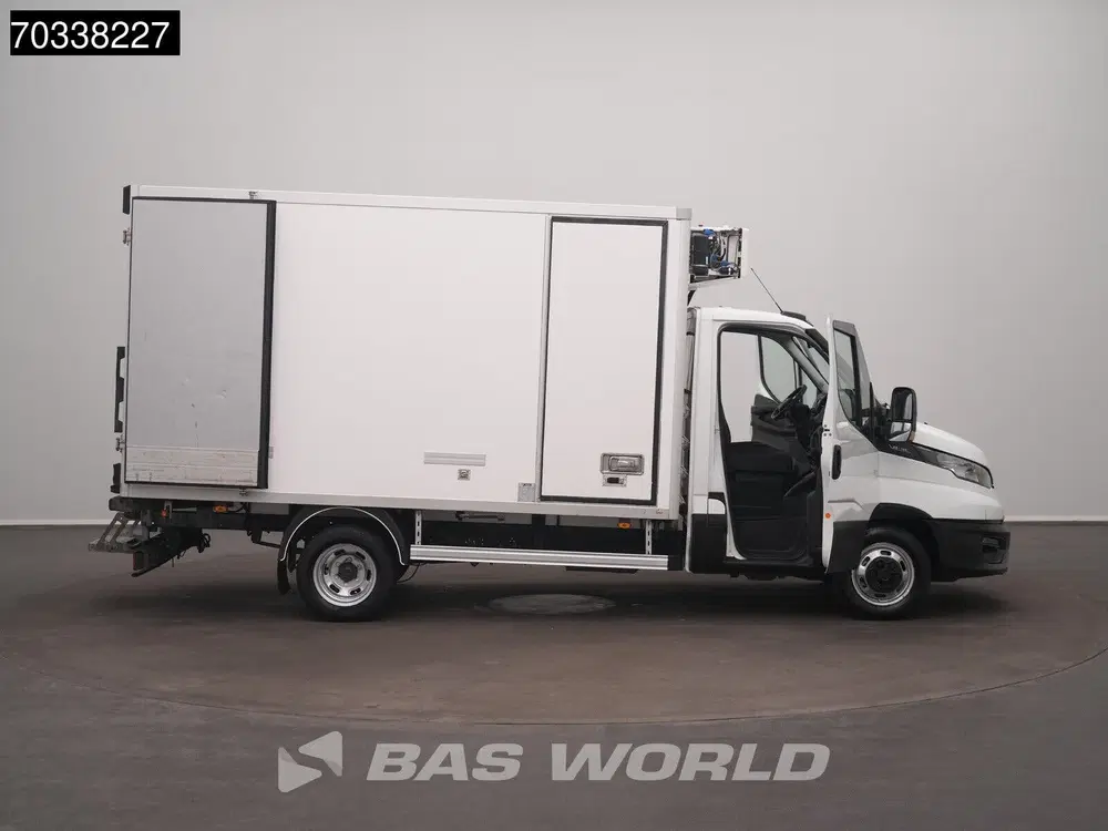 Iveco Daily Koelwagen MultiTemp Thermo King V-500-MAX uit 2021, foto 7