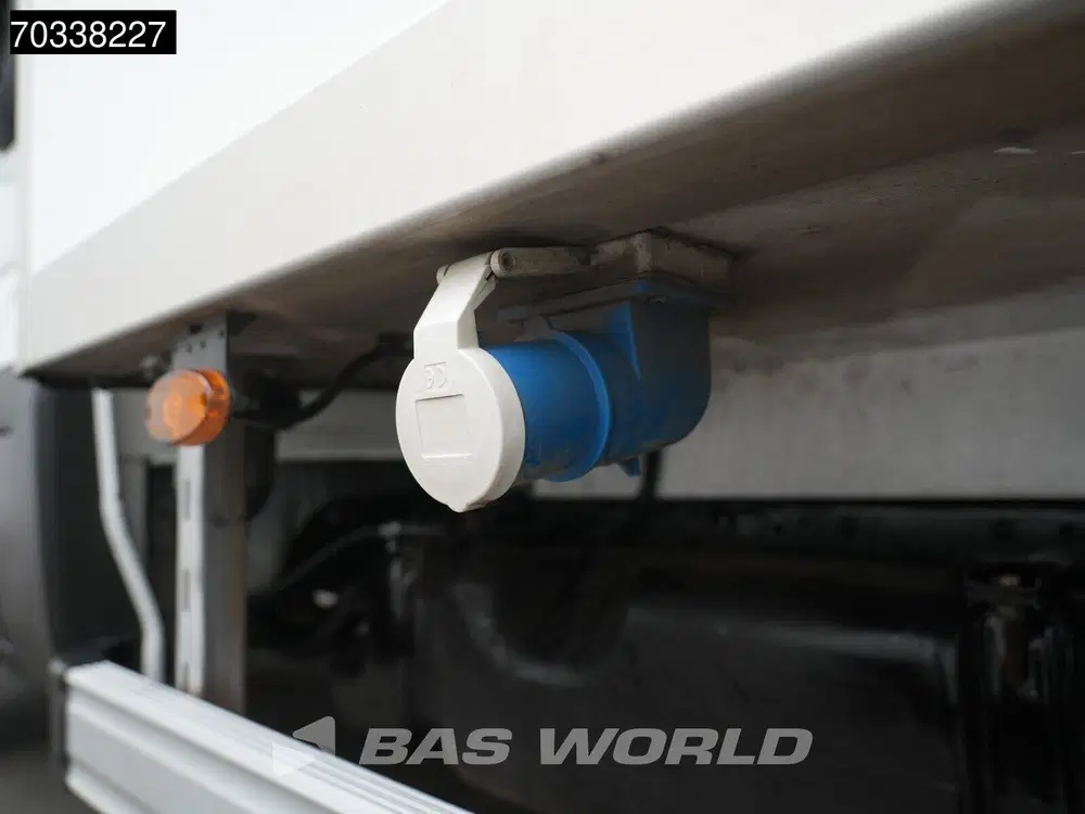 Iveco Daily Koelwagen MultiTemp Thermo King V-500-MAX uit 2021, foto 8