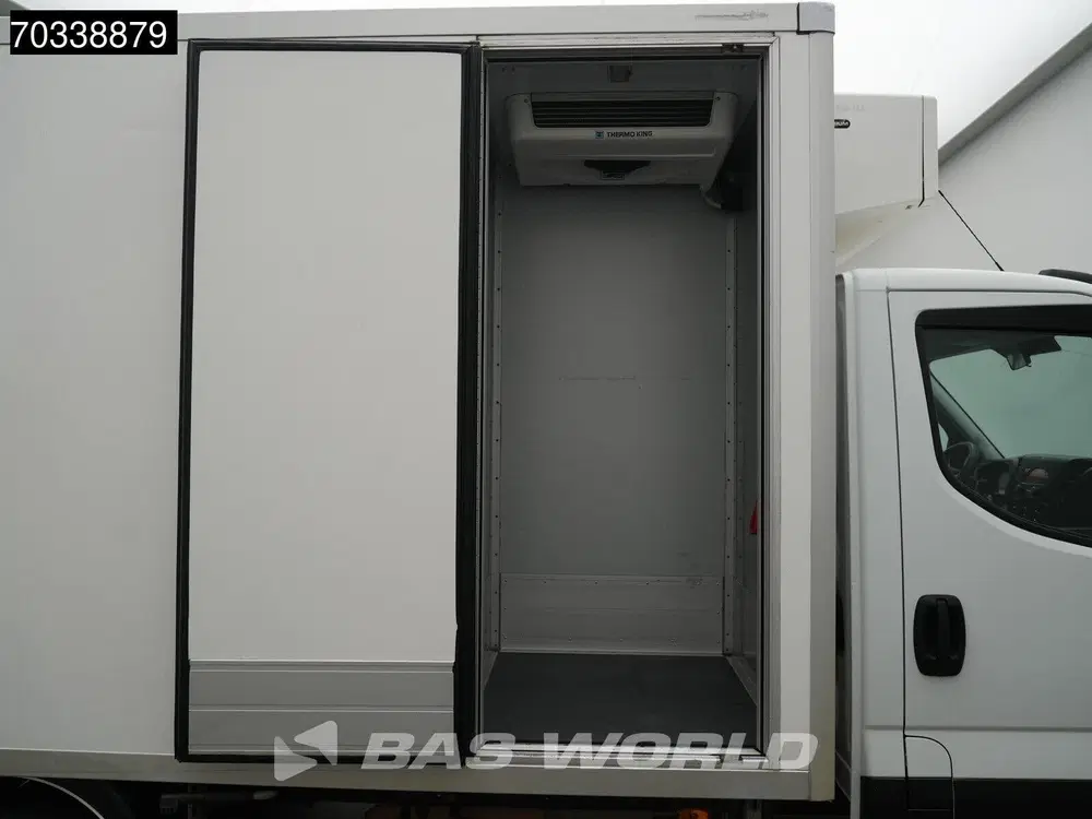 Iveco Daily Koelwagen Vriezer Thermo King V-500-MAX 23 uit 2021, foto 9