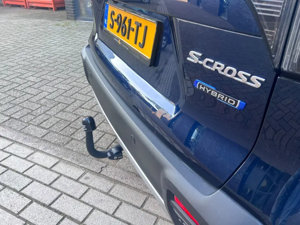 Suzuki S-Cross 1.5 Hybrid Style uit 2023, foto 13