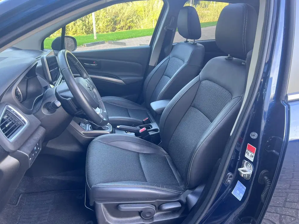 Suzuki S-Cross 1.5 Hybrid Style uit 2023, foto 3