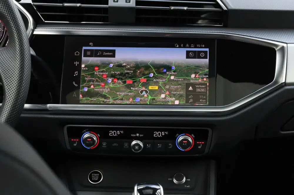 Audi Q3 35 TFSI Pano l Trekhaak l Sonos l Rode sti uit 2025, foto 13