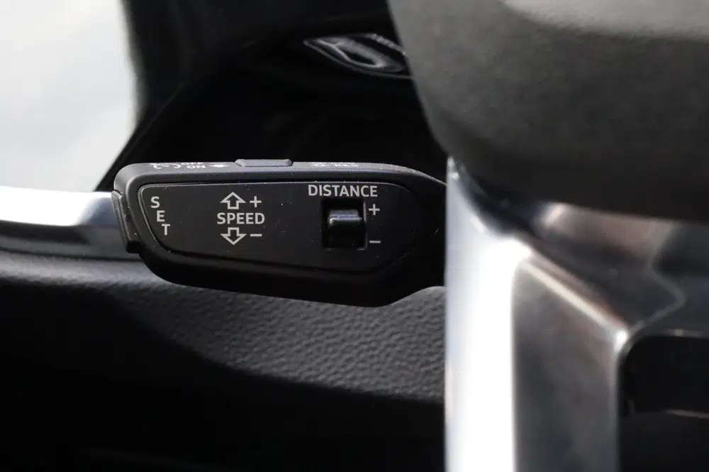 Audi Q3 35 TFSI Pano l Trekhaak l Sonos l Rode sti uit 2025, foto 15