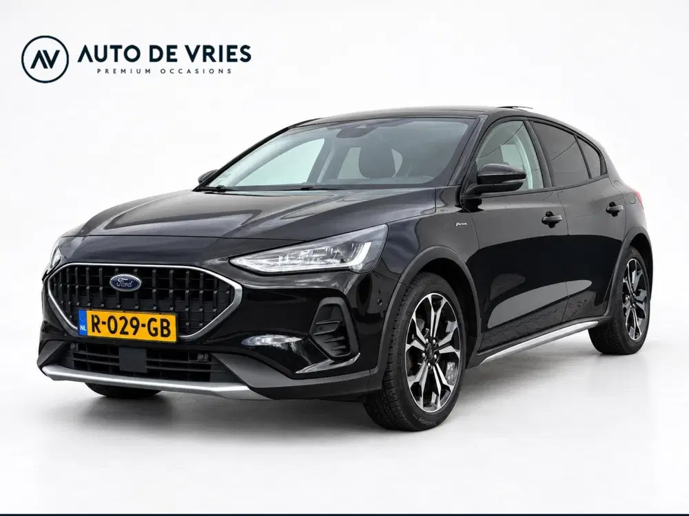 Ford Focus 1.0 EcoBoost 125pk Hybrid Active Vignale uit 2022