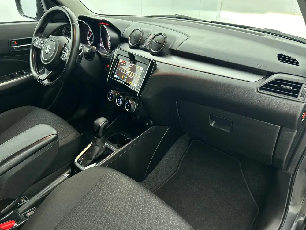Suzuki Swift 1.2 Style Smart Hybrid uit 2021, foto 13
