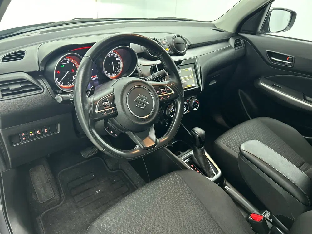 Suzuki Swift 1.2 Style Smart Hybrid uit 2021, foto 5