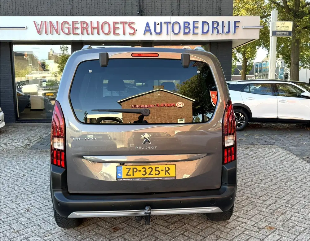 Peugeot Rifter 1.2 Benzine 110 Pk Allure * Navigatie * Tr uit 2019, foto 6