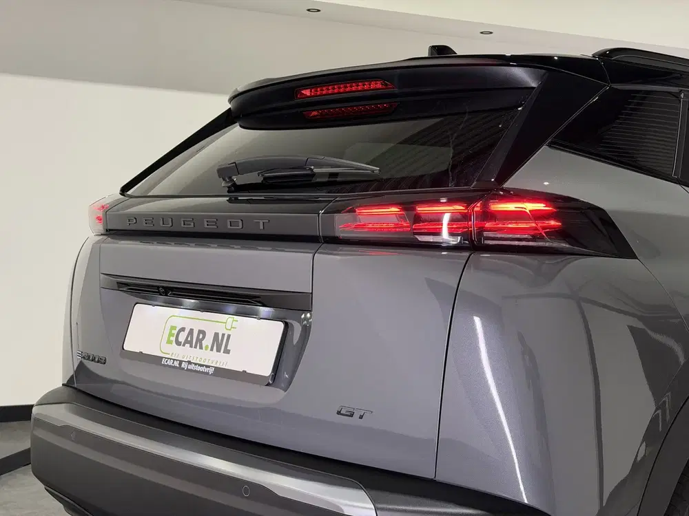 Peugeot 2008 EV GT 50 kWh uit 2025, foto 10