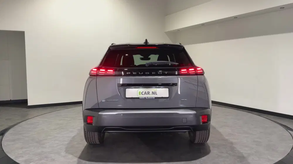 Peugeot 2008 EV GT 50 kWh uit 2025, foto 4