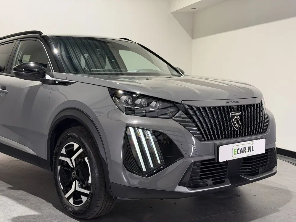 Peugeot 2008 EV GT 50 kWh uit 2025, foto 9