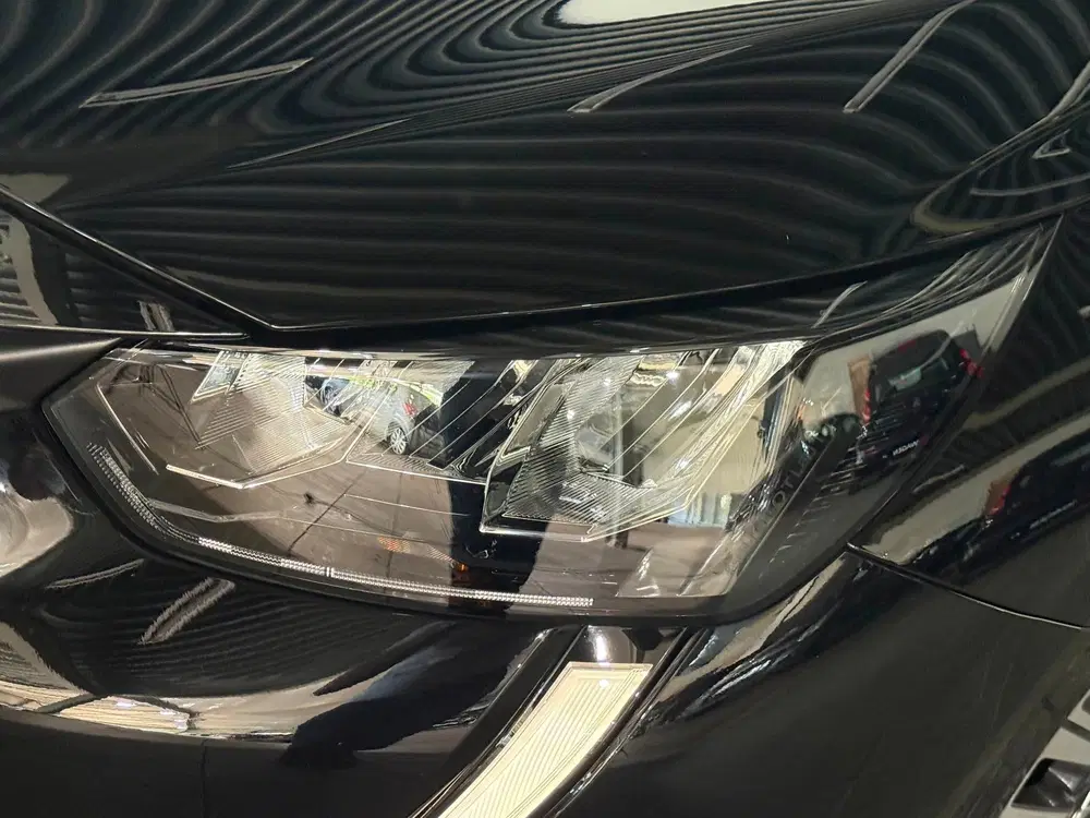 Peugeot 208 1.2 PureTech 75 Allure Cruise uit 2023, foto 9
