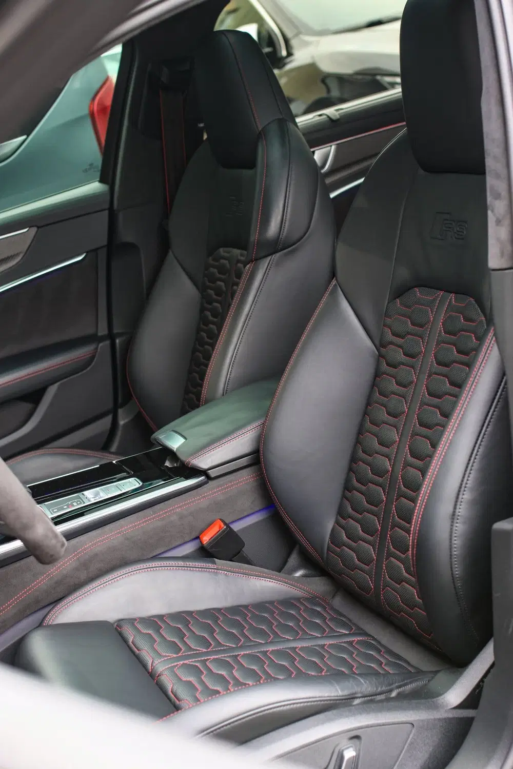 Audi RS6 TFSI Quattro MTM 810Pk *Keramisch*Milltek* uit 2021, foto 4