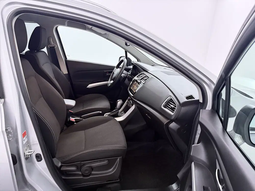 Suzuki S-Cross 1.4 Boosterjet Select Smart Hybrid automaa uit 2021, foto 15