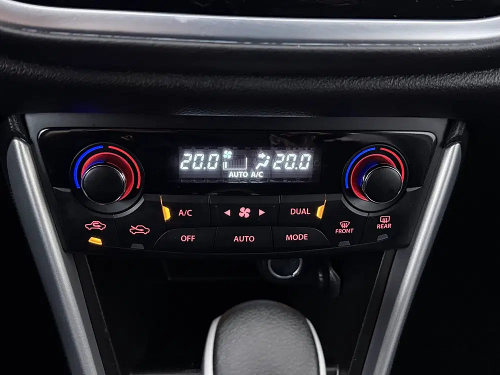 Suzuki S-Cross 1.4 Boosterjet Select Smart Hybrid automaa uit 2021, foto 7