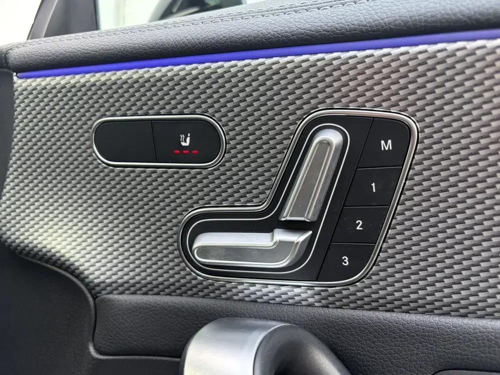 Mercedes-Benz CLA 250e Business Luxury uit 2021, foto 5