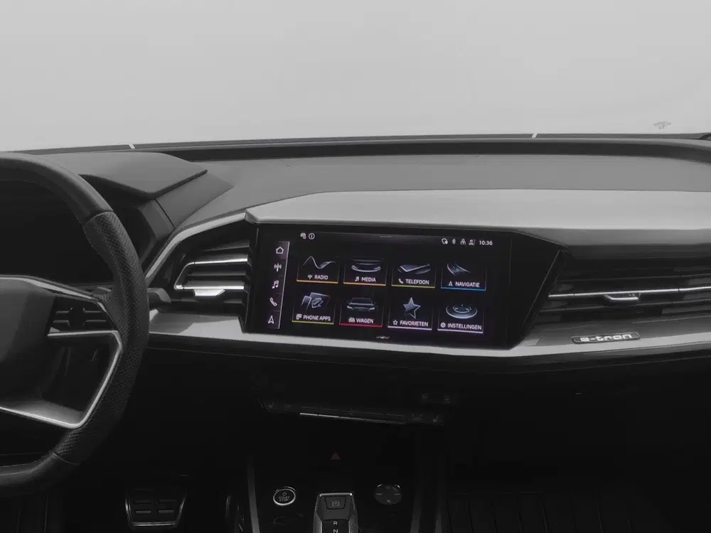 Audi Q4 e-tron 45 quattro S Edition 82 kWh 286 PK uit 2024, foto 10