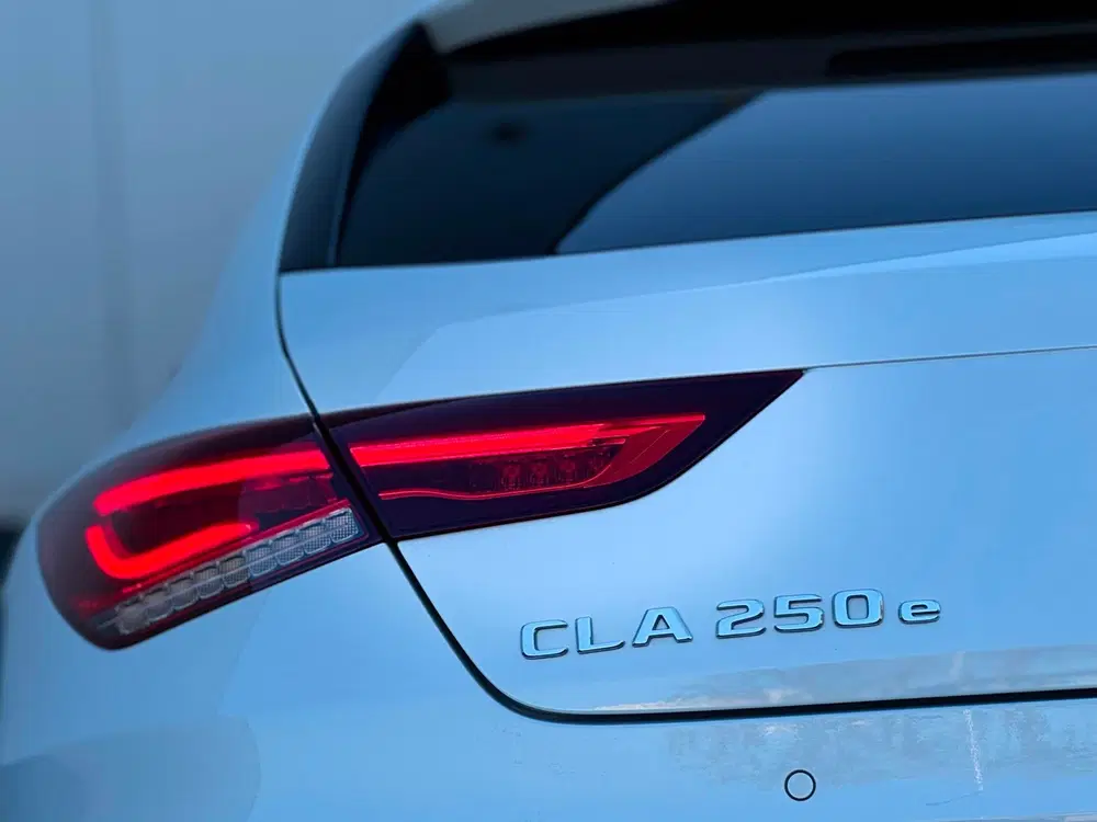 Mercedes-Benz CLA 250 e AMG Night Ed. uit 2022, foto 14