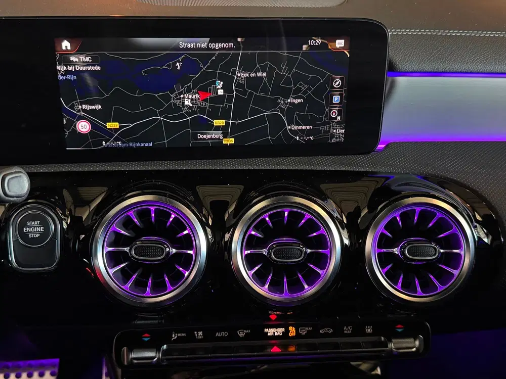 Mercedes-Benz CLA 250 e AMG Night Ed. uit 2022, foto 6