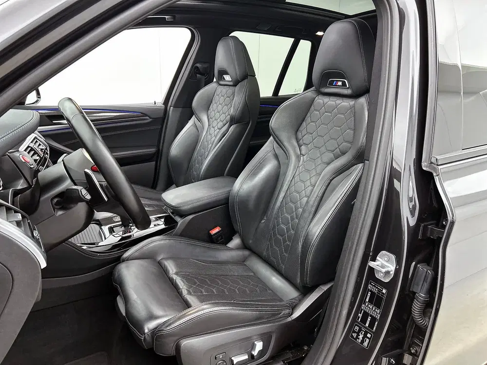 BMW X3 M uit 2020, foto 4